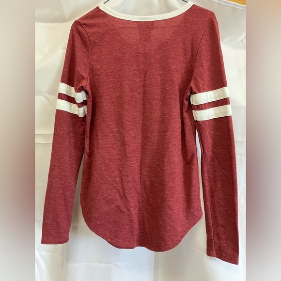 Warner Bros. Burgundy Hogwarts Long Sleeve Tee - Picture 3 of 3